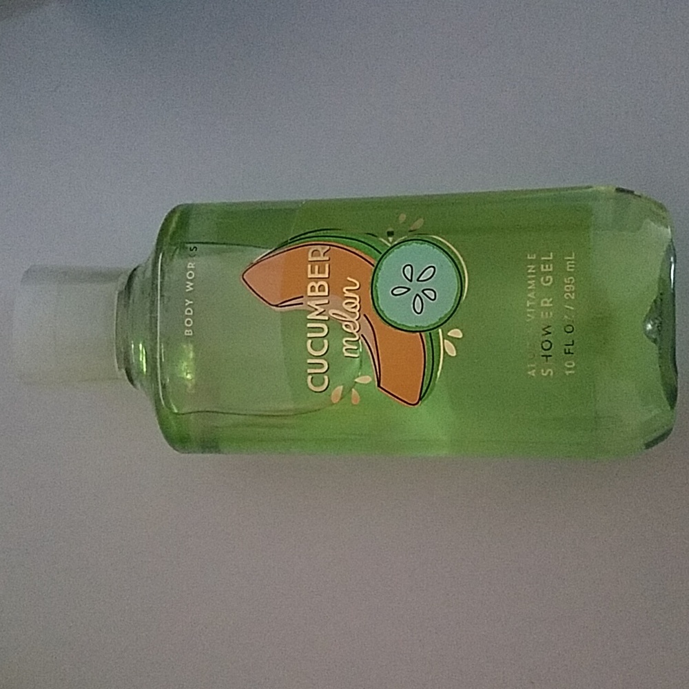 Cucumber Melon shower gel